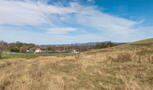 Photo #17 of 410 PEAR ST, HARRISONBURG, VA 4.9 acres