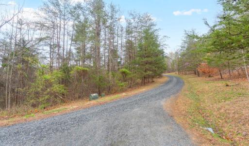 Photo #6 of HIDEAWAY RDG, STANARDSVILLE, VA 4.2 acres