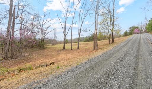 Photo #15 of HIDEAWAY RDG, STANARDSVILLE, VA 4.2 acres