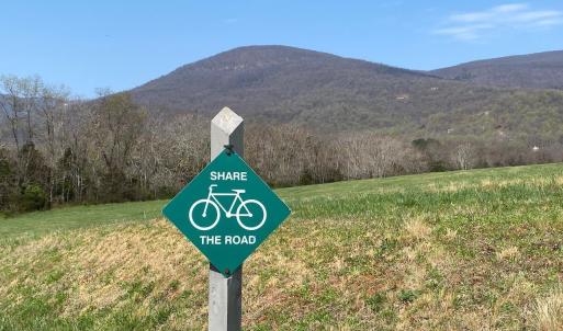 Photo #18 of 38 CREEKSIDE CL, NELLYSFORD, VA 1.1 acres