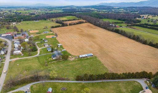 Photo #10 of 15,17,25,37 HAYFIELD LANE, FORT DEFIANCE, VA 36.5 acres