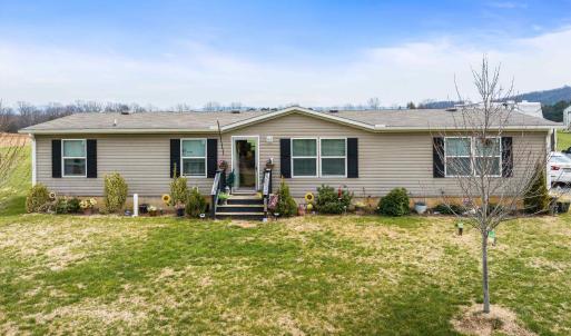 Photo #16 of 15,17,25,37 HAYFIELD LANE, FORT DEFIANCE, VA 36.5 acres