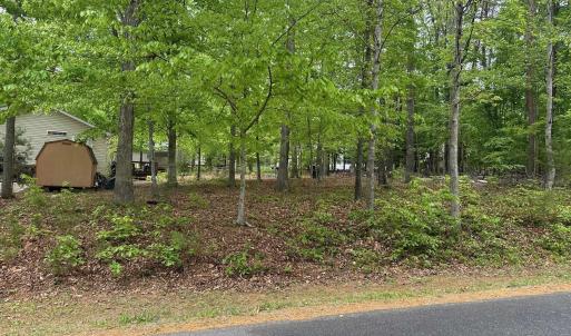 Photo #6 of 4 EAST POINT RD, PALMYRA, VA 0.4 acres