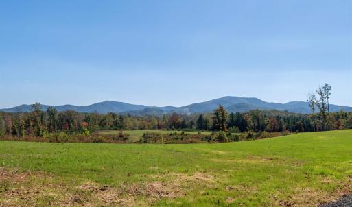 Photo #9 of 7337-4 DICK WOODS RD, AFTON, VA 23.0 acres