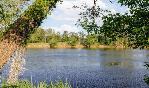 Photo #8 of 137 acres JAMES RIVER RD, HOWARDSVILLE, VA 137.1 acres