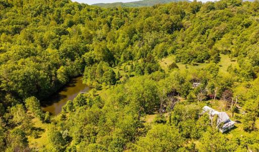 Photo #17 of 2255 BOONESVILLE RD, DYKE, VA 138.0 acres