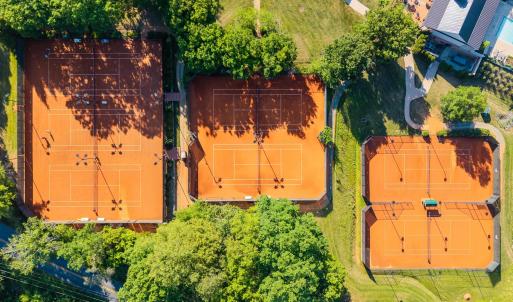 Resort Level Clay Tennis Courts