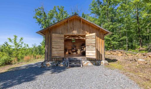 Photo #5 of 7676 OLD DOMINION RD, SCHUYLER, VA 40.3 acres