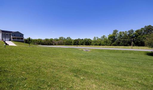 Photo #5 of 325 RUSTIC AVE, BROADWAY, VA 0.4 acres