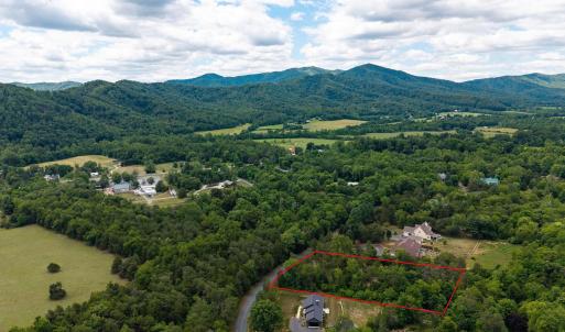 Photo #26 of 717 CEDAR MEADOW DR, NELLYSFORD, VA 0.9 acres