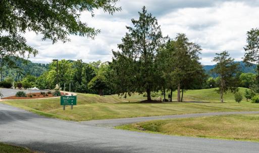 Photo #13 of 717 CEDAR MEADOW DR, NELLYSFORD, VA 0.9 acres