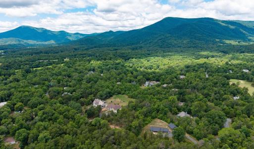 Photo #24 of 717 CEDAR MEADOW DR, NELLYSFORD, VA 0.9 acres