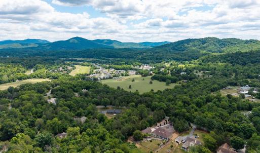 Photo #31 of 717 CEDAR MEADOW DR, NELLYSFORD, VA 0.9 acres