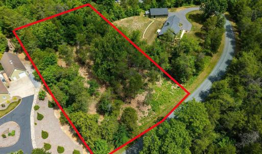 Photo #3 of 717 CEDAR MEADOW DR, NELLYSFORD, VA 0.9 acres