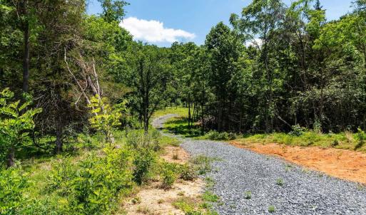 Photo #2 of MORRIS MILL RD, STAUNTON, VA 6.8 acres