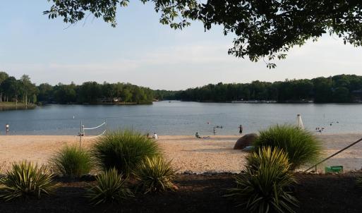 Or bring your boat and enjoy sunset cruises on the lake.