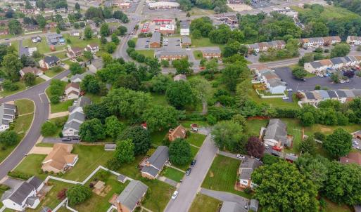 Photo #18 of 939 VINE ST, HARRISONBURG, VA 1.9 acres