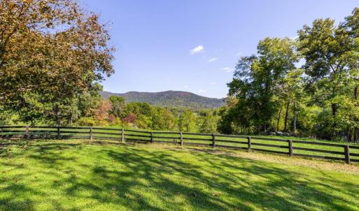 Photo #6 of 4800 FIERY RUN RD, LINDEN, VA 408.7 acres