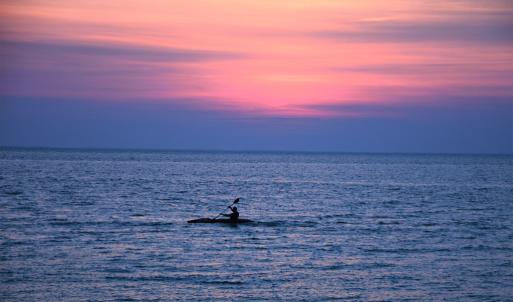 Paddling the Bay