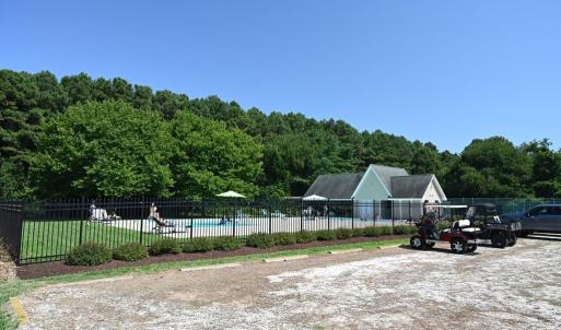 Pool and Clubhouse