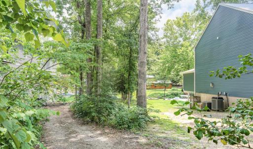 Photo #5 of 108 CONFEDERATE CIR, LOCUST GROVE, VA 0.3 acres