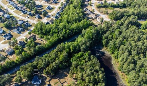Photo #11 of 6331 Muscat, Hope Mills, NC 3.3 acres