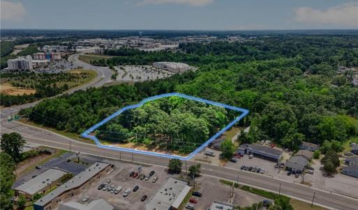 Photo #2 of 5017 Yadkin, Fayetteville, NC 3.7 acres
