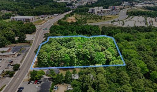 Photo #3 of 5017 Yadkin, Fayetteville, NC 3.7 acres