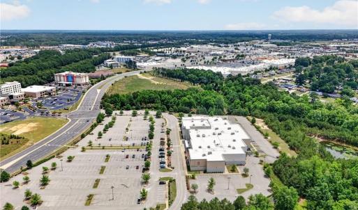 Photo #21 of 5017 Yadkin, Fayetteville, NC 3.7 acres