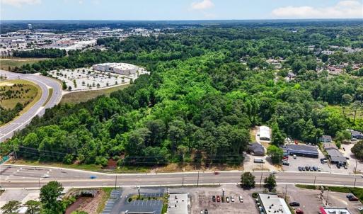Photo #24 of 5017 Yadkin, Fayetteville, NC 3.7 acres