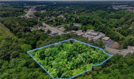 Photo #5 of 5017 Yadkin, Fayetteville, NC 3.7 acres