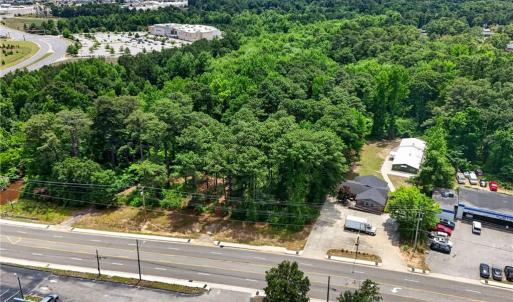 Photo #17 of 5017 Yadkin, Fayetteville, NC 3.7 acres