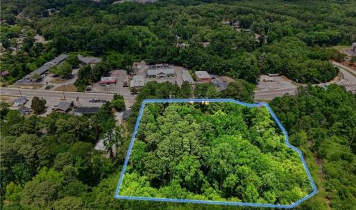 Photo #4 of 5017 Yadkin, Fayetteville, NC 3.7 acres