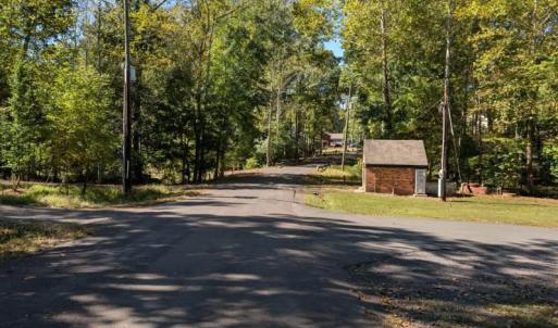 Photo #12 of 905 EASTOVER PKWY, LOCUST GROVE, VA 0.5 acres