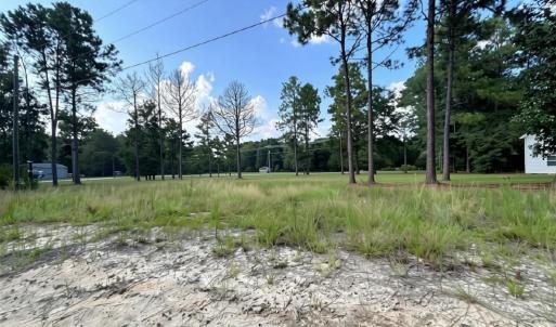 Photo #5 of 813 Wiregrass, Hamlet, NC 0.9 acres