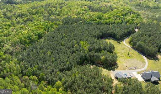 Photo #13 of LOG CABIN RD, BEAVERDAM, VA 5.0 acres