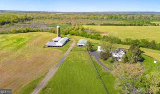 Photo #2 of 9366 ELK RUN RD, CATLETT, VA 148.0 acres