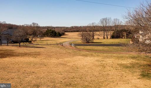 Photo #4 of 8158 BOTHA RD, WARRENTON, VA 26.5 acres