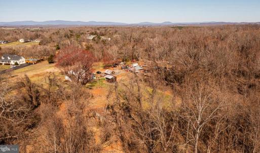 Photo #9 of 8158 BOTHA RD, WARRENTON, VA 26.5 acres