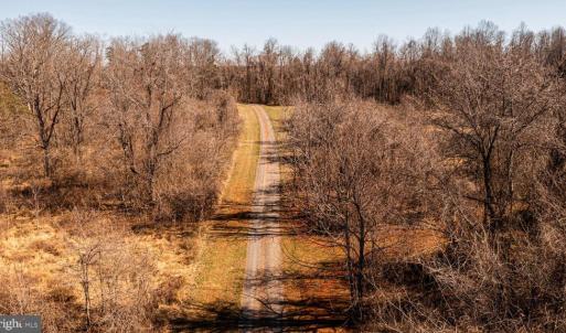 Photo #22 of 8158 BOTHA RD, WARRENTON, VA 26.5 acres