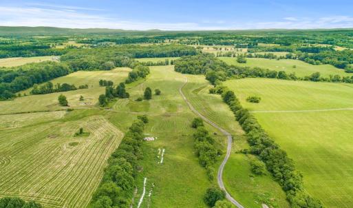 Photo #20 of 8160 FROGTOWN RD, MARSHALL, VA 450.0 acres