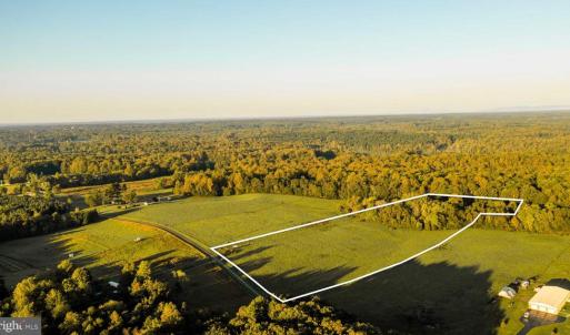Photo #2 of 3553 BIBB STORE RD, LOUISA, VA 12.4 acres