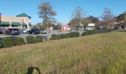 Photo #3 of 713 Broad, Edenton, NC 1.9 acres