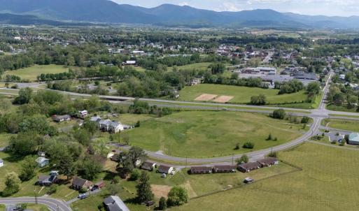 Photo #1 of COTTAGE DR., LURAY, VA 5.8 acres