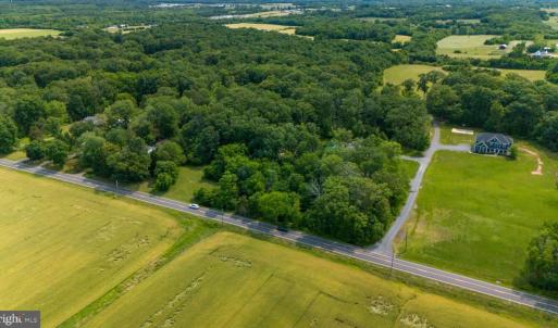 Photo #2 of 9960 MEETZE RD, MIDLAND, VA 1.8 acres