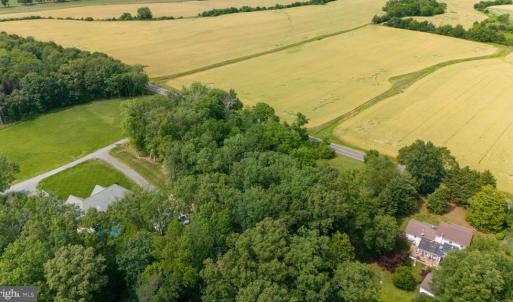 Photo #7 of 9960 MEETZE RD, MIDLAND, VA 1.8 acres