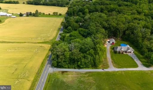 Photo #5 of 9960 MEETZE RD, MIDLAND, VA 1.8 acres