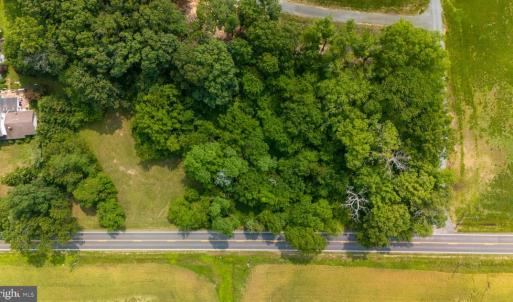 Photo #12 of 9960 MEETZE RD, MIDLAND, VA 1.8 acres