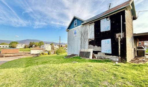 Photo #11 of 206 MASONIC DR, STANLEY, VA 0.3 acres