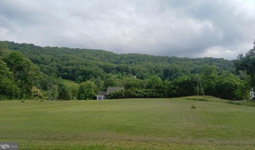 Photo #2 of CAROLYNS WAY, LINDEN, VA 1.6 acres